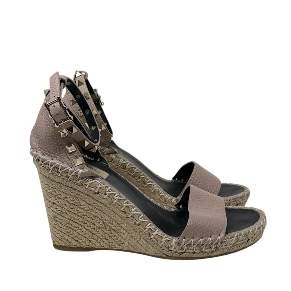 Valentino Garavani Rockstud Espadrille Wedge Sandals Poudre Leather Size 39